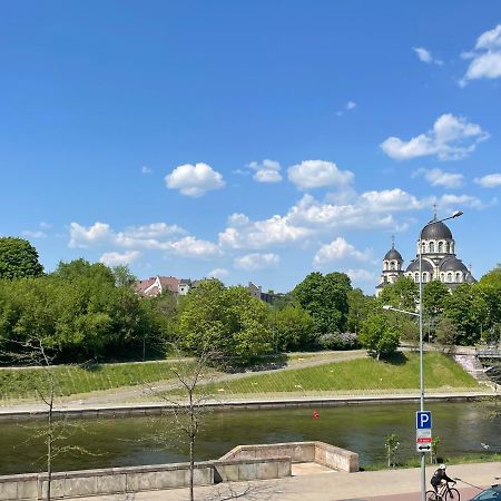 A Cozy Apartment With A Wonderful View Of The River In The Old Town Of VNO Eksteriør billede